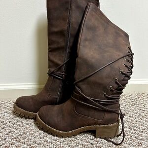 Women's Brown Lace-Up Knee Boots